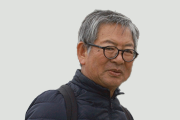 新井 章吾 氏